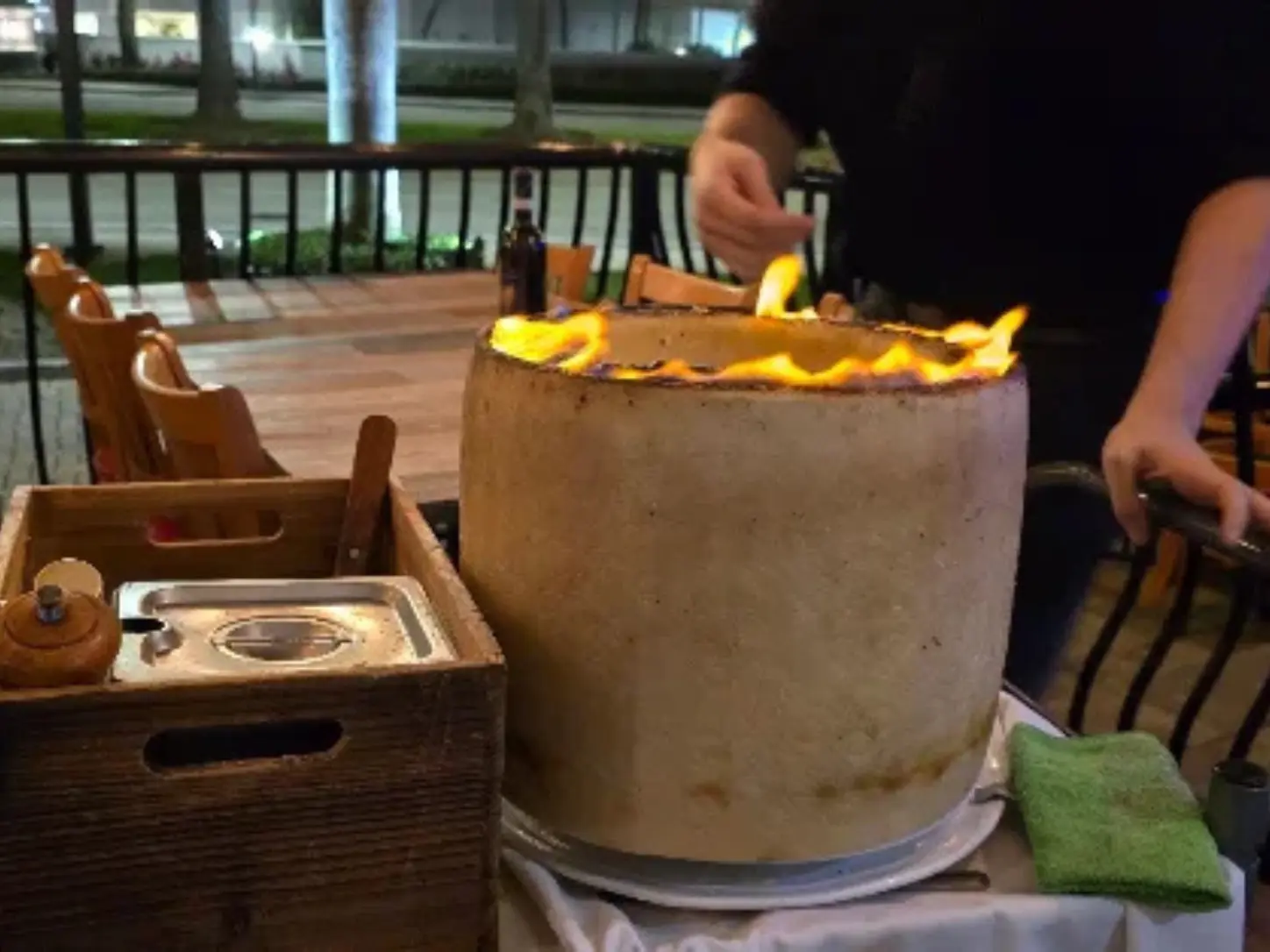 right-restaurant-for-corporate-eventswhy-italian-catering-is-great-for-private-events